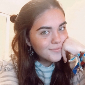 Amalia, Babysitter in Lora del Río