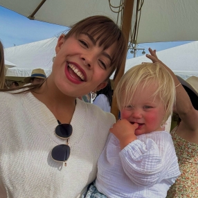 Candela, Babysitter in Segovia