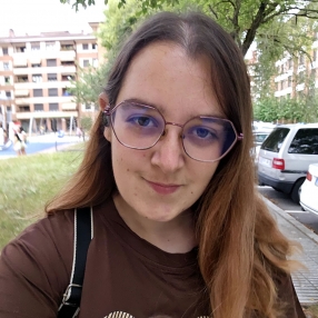 amaia, Babysitter in Usurbil