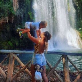 Ana, Family in Pioz