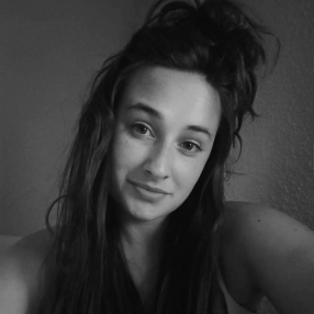 Irune, Babysitter in Vitoria-Gasteiz