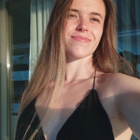 Laura, Niñera o canguro en Esplugues de Llobregat
