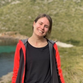 Carla, Niñera o canguro en Sa Pobla