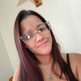 Maryely, Familia en Arona