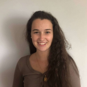 Oaya, Babysitter in Hondarribia