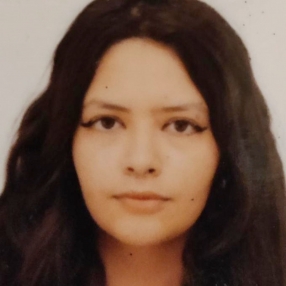 Yasmin, Niñera o canguro en Cervera