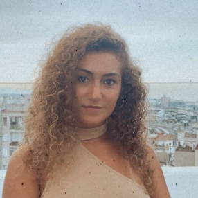 Sofía, Niñera o canguro en La Pobla de Montornès