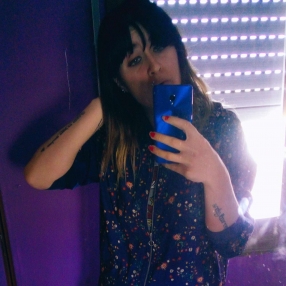 Susi, Babysitter in Valls