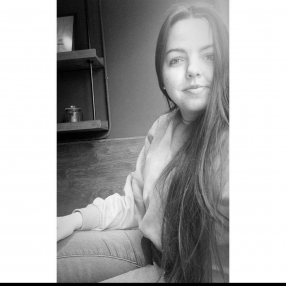 Laura, Babysitter in Puertollano