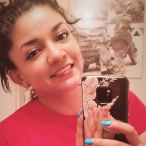 Jocsana, Niñera o canguro en Orio