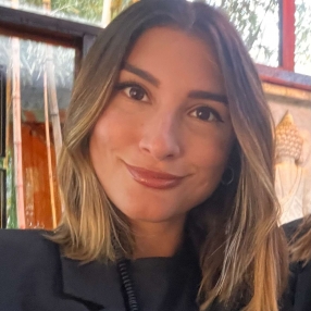 Agostina, Niñera o canguro en Santa Eulalia del Río