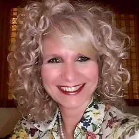 María lourdes, Babysitter in Miengo