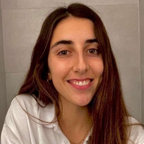 Laura, Niñera o canguro en San Pedro de Ribas