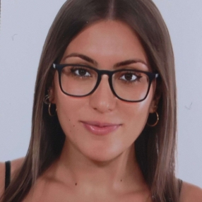Beatriz, Niñera o canguro en Villanueva del Pardillo