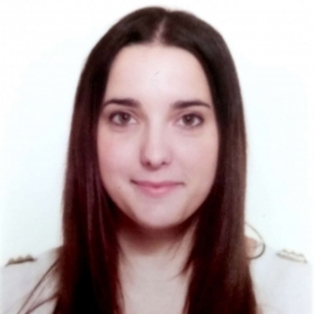 Mireya, Babysitter in Güimar