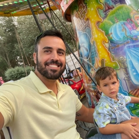 Saul, Familia en Torre del Mar