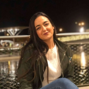 Estrelli, Niñera o canguro en La Palma del Condado