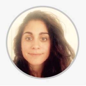 Claudia, Niñera o canguro en Mollina