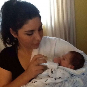 Ariana Rafaella, Babysitter in Felanitx