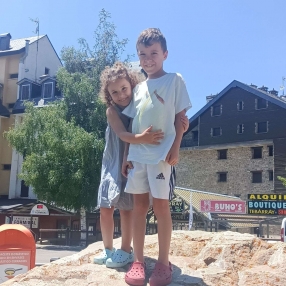 María Isabel, Familia en Coslada