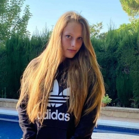 Evelyn, Babysitter in Cardedeu