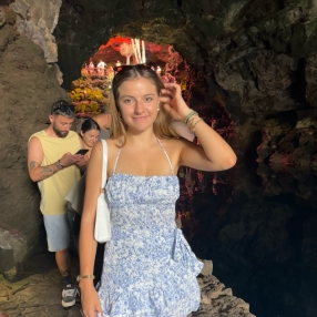 Paula, Niñera o canguro en Silleda
