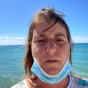 Yolanda, Babysitter in Graus