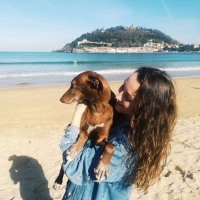 Lierni, Niñera o canguro en Tolosa