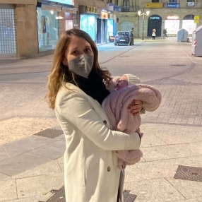 Isabel, Familia en Salamanca