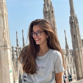 LAIA, Niñera o canguro en Palamós