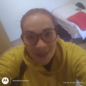 Maria, Niñera o canguro en Castell de Cabres