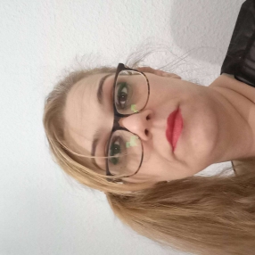 belinda, Babysitter in Armilla
