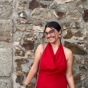 Isabel, Babysitter in Trujillo