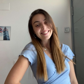 Mireia, Niñera o canguro en Cassà de la Selva