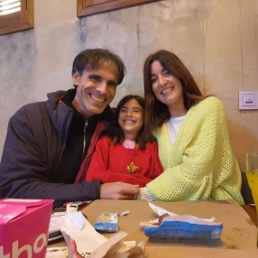 Glow, Family in Rivas-Vaciamadrid
