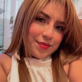 Dayana Daniela, Babysitter in taco