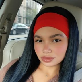 Chloe, Babysitter in Villagonzalo Pedernales