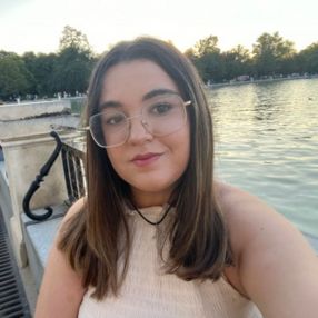 Alba, Niñera o canguro en Sangonera la Verde