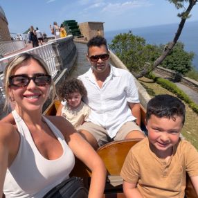Camila, Familia en Santa Eulària des Riu