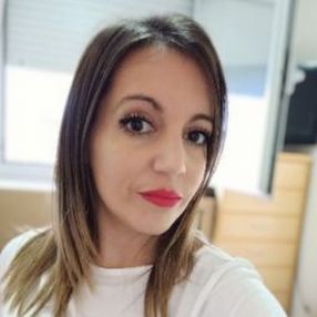 Elisabeth, Familia en L'Hospitalet de Llobregat