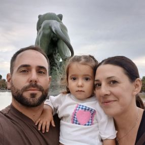 Eva, Family in Churriana de la Vega