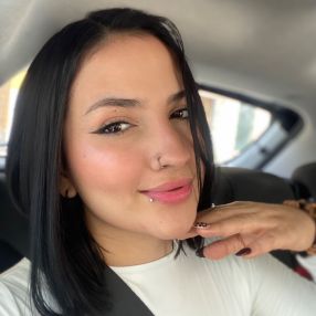 Dana, Niñera o canguro en Alella