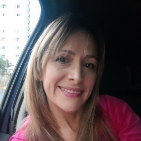 Elizabeth margarita, Babysitter in Verín