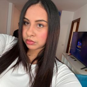 Lucy23, Niñera o canguro en San Fernando de Henares