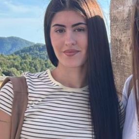 Florencia, Babysitter in Algaida