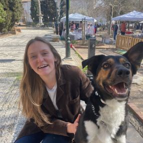 Megan, Babysitter in Granada
