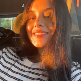 Angelina, Babysitter in El Casar