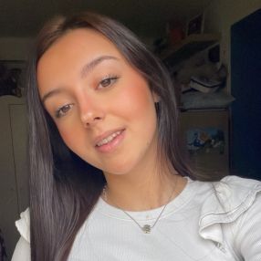Tania, Niñera o canguro en Colindres