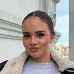 Rocio, Niñera o canguro en Guadalix de la Sierra