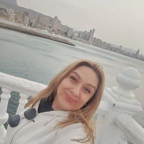ANA rosa, Babysitter in Ondara